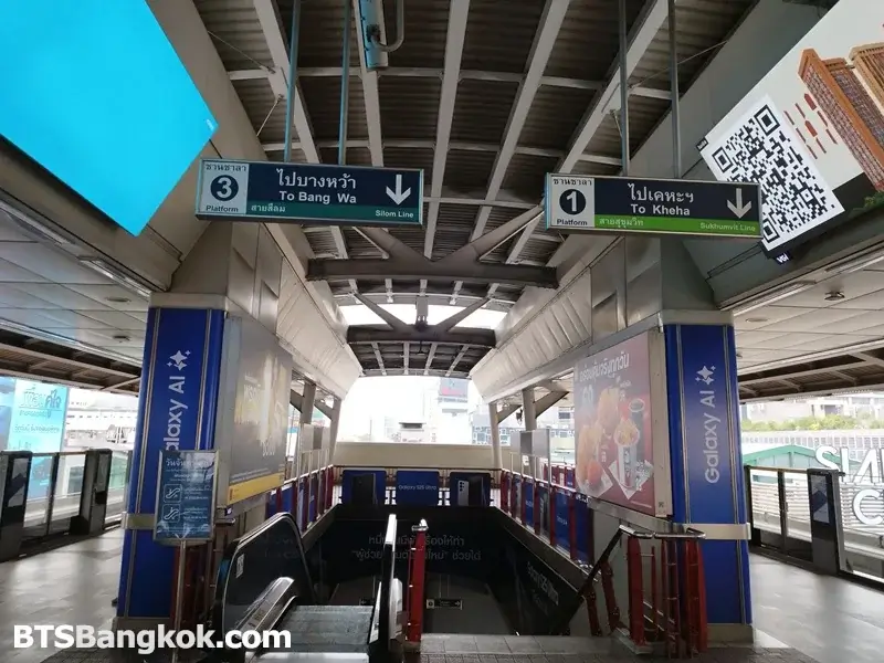 Way to platforms 1 & 3 at Siam BTS Station